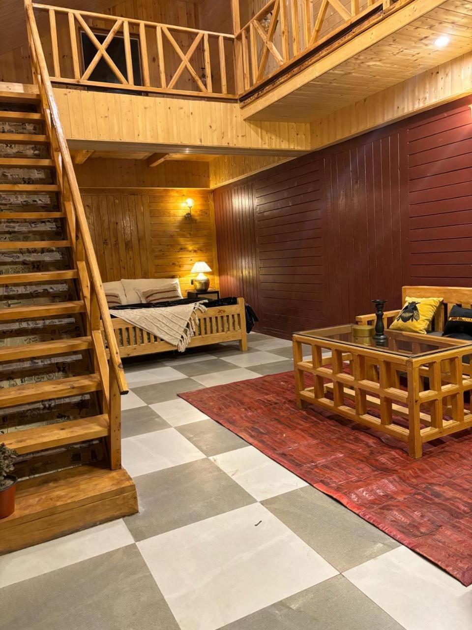 Soho House Apartman Jibhi Kültér fotó