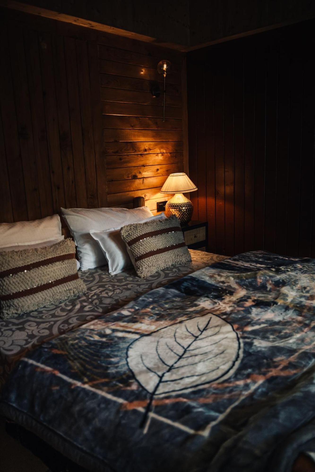 Soho House Apartman Jibhi Kültér fotó